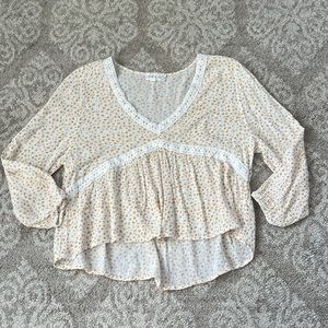 ✨2 for $10✨ * Hippie Rose yellow floral blouse